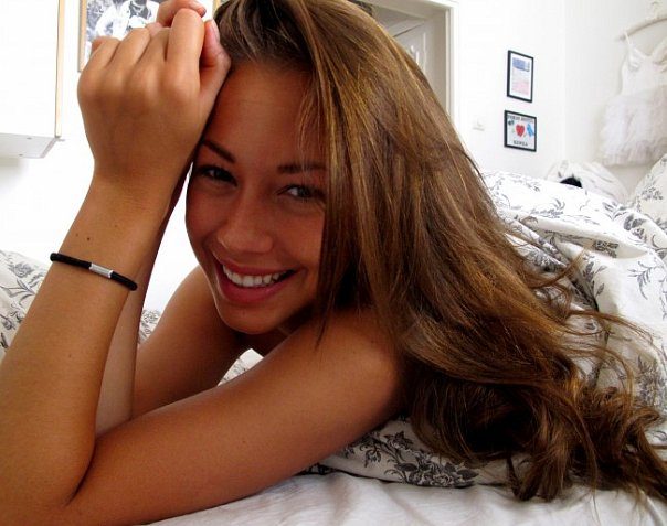 Kenza Zouiten 20