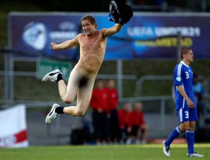 Streaking 8