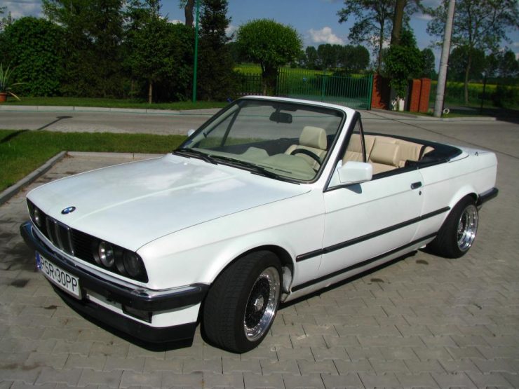 BMW e30 12