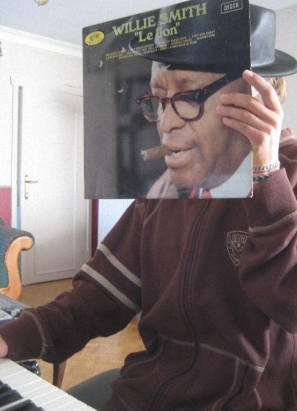 Sleeveface - zabawa z okładkami płyt #2 4