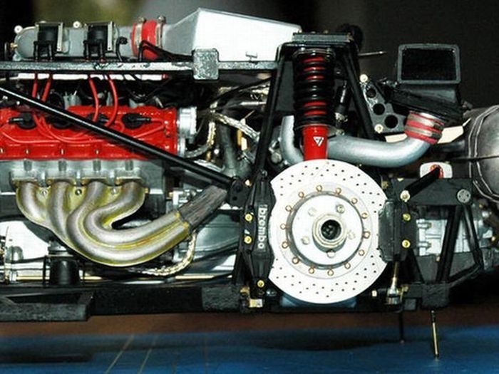 Model Ferrari F40 17