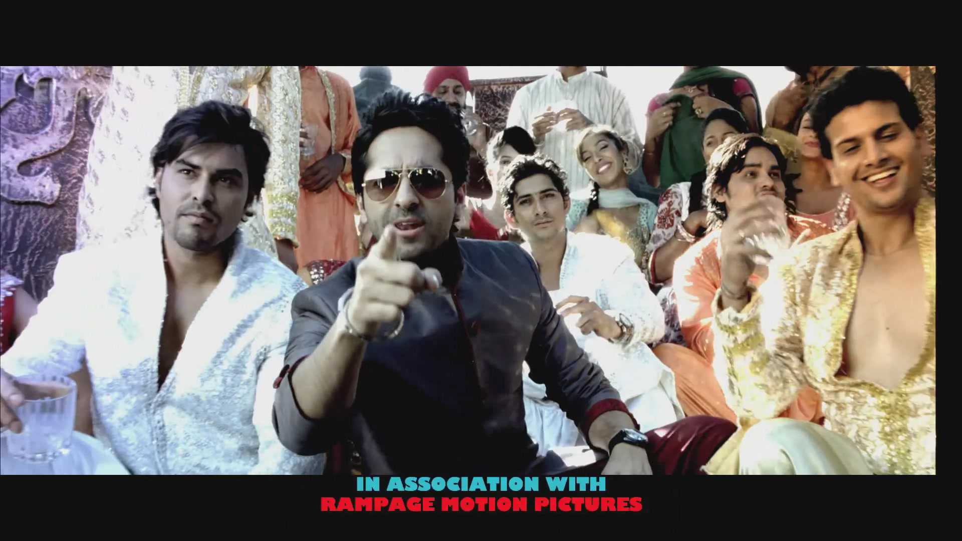 Rum whisky VIcky DOnor 2012 Trailer