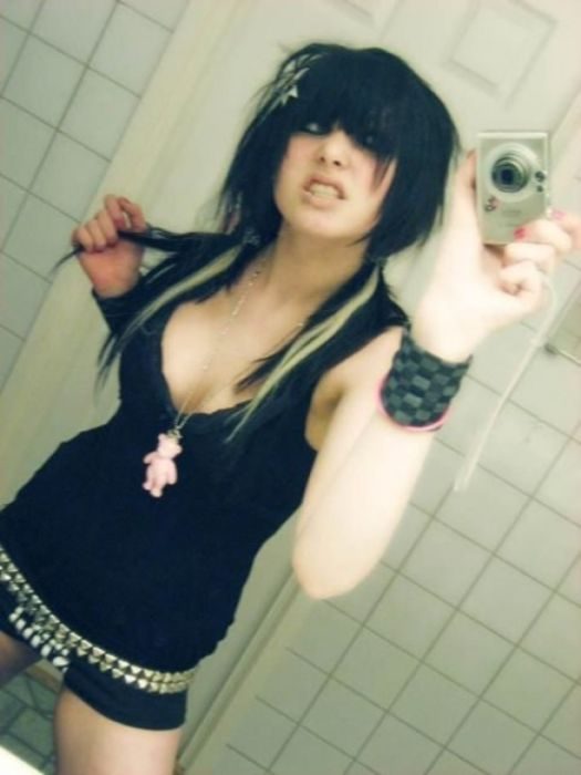 Dziewczyny w stylu EMO #9 5