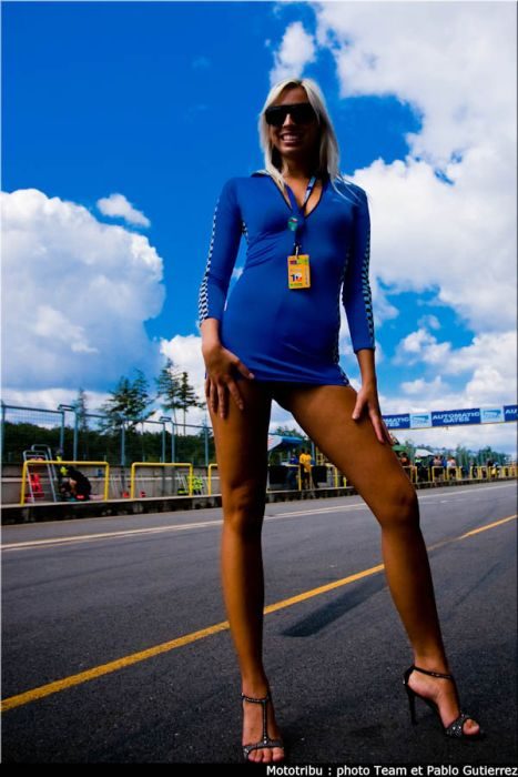 Pit babes - hostessy z wyścigów 21