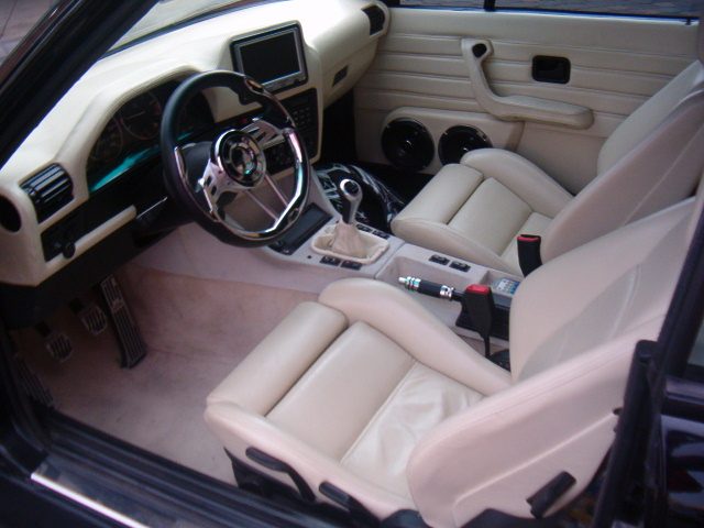 BMW e30 65