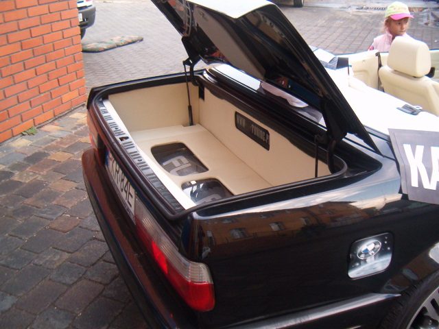 BMW e30 59