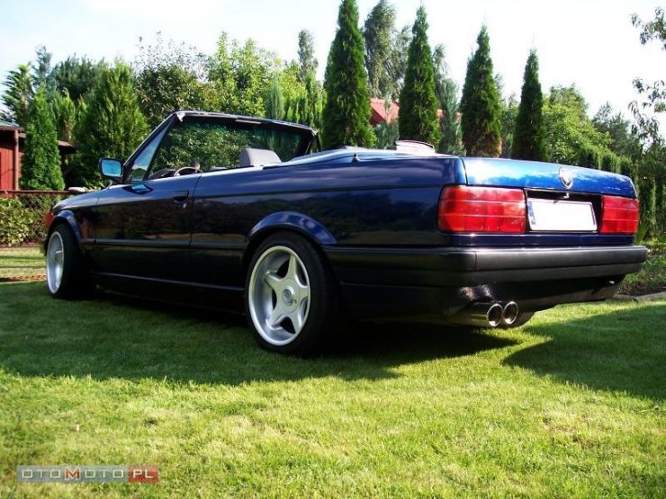 BMW e30 54