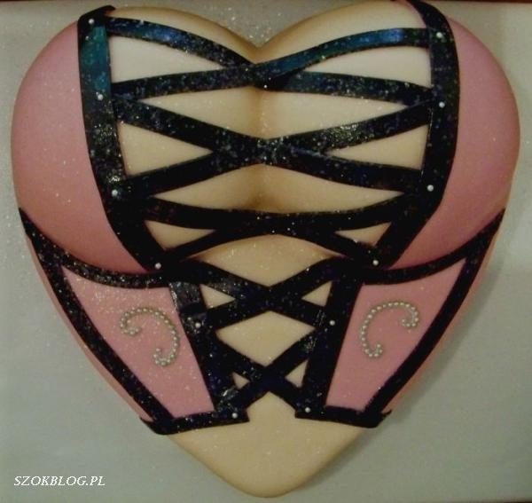 Torty piersi 13
